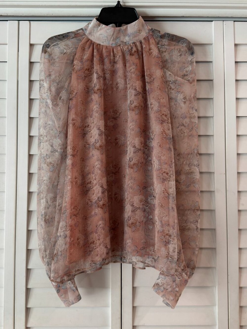 En Saison Nella Floral Sheer Mockneck Smocked Blouse - Size M